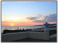 Сочи. Закат на пляже Ривьера